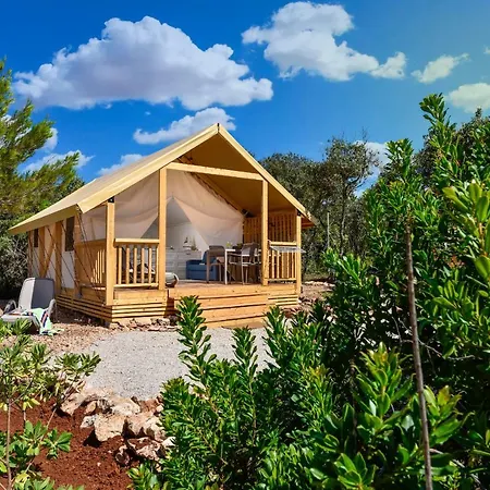 Glamping Ugljan Luksuzni šator Zadar